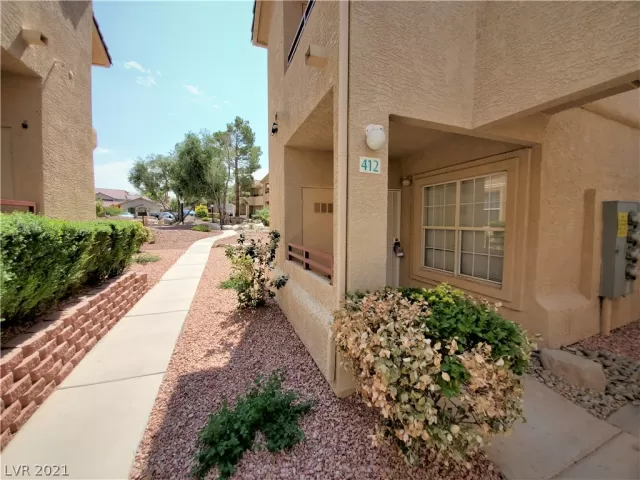 MLS: 2327445 Condo For Sale