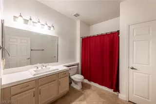 Photo #6: 2327514 Listing