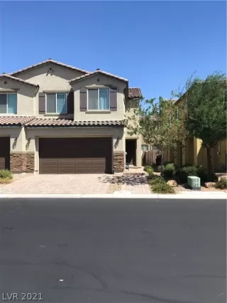 Photo #1: 2327517 Listing 