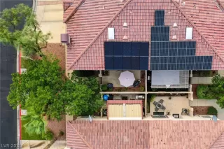 Photo #1: 2327611 Listing 