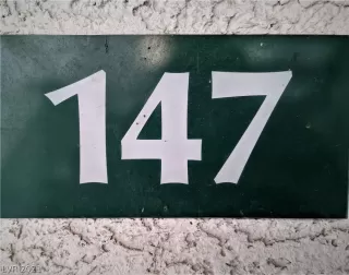 Photo #4: 2327612 Listing 