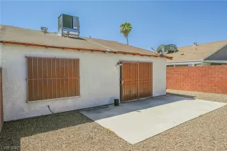 Photo #5: 2327719 Listing 