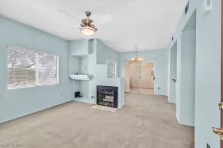 Photo #1: 2327725 Listing