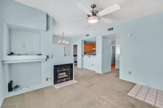 Photo #2: 2327725 Listing