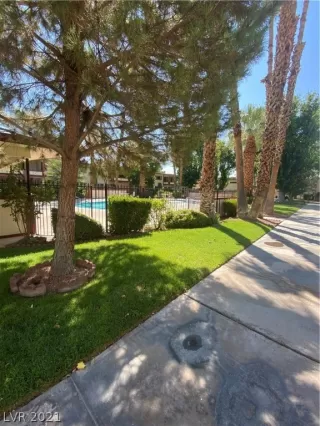 Photo #1: 2327746 Listing