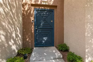 Photo #2: 2327752 Listing 