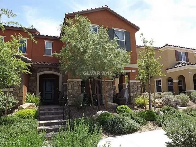 MLS: 2327807 Condo For Sale