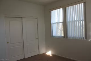 Photo #4: 2327824 Listing 