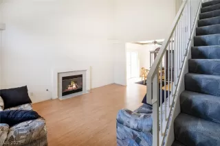 Photo #2: 2327847 Listing 