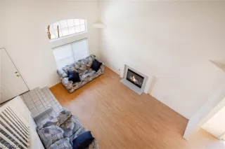 Photo #3: 2327847 Listing 