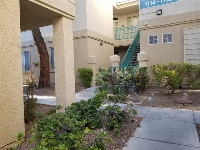 MLS: 2328021 Condo For Sale