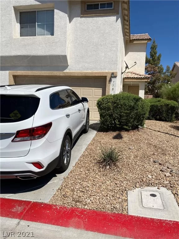 MLS: 2328046 Condo For Sale
