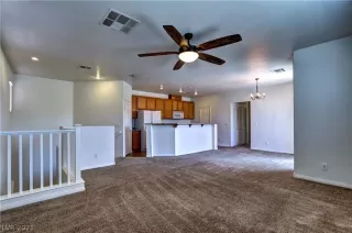 Photo #2: 2328091 Listing 