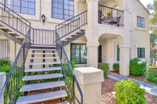 Photo #1: 2328110 Listing 