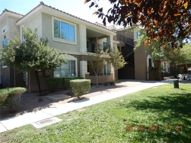 MLS: 2328119 Condo For Sale
