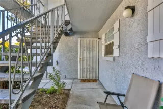 Photo #3: 2328129 Listing