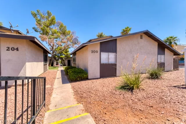 MLS: 2328137 Condo For Sale