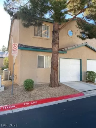 Photo #2: 2328207 Listing