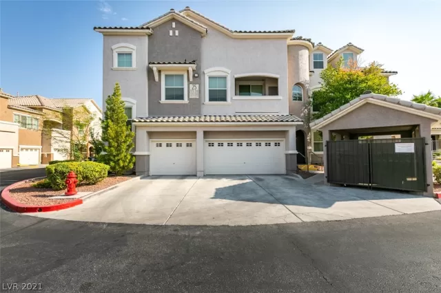 MLS: 2328216 Condo For Sale