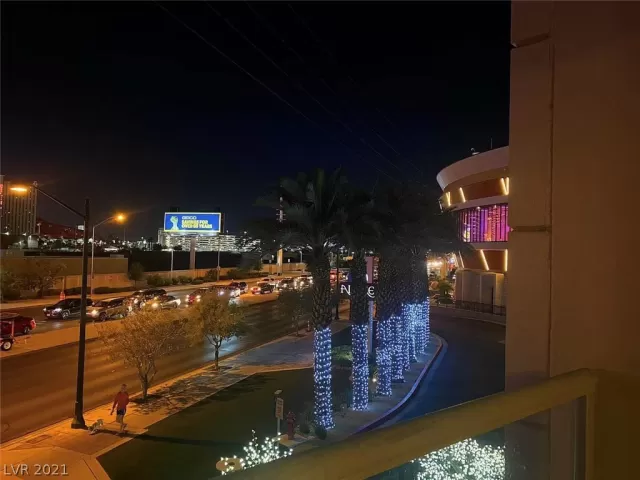 MLS: 2328232 Condo For Sale