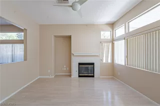 Photo #2: 2328233 Listing 