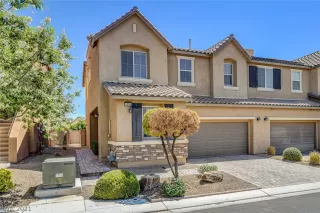 Photo #1: 2328247 Listing