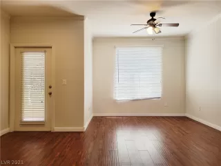 Photo #2: 2328267 Listing 