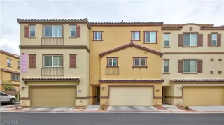 Photo #6: 2328324 Listing