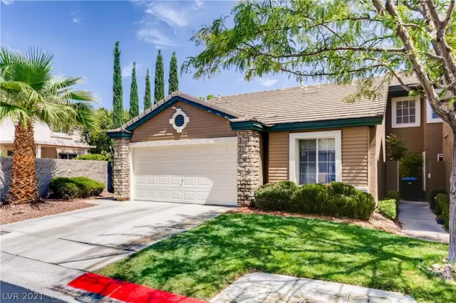 MLS: 2328338 Condo For Sale