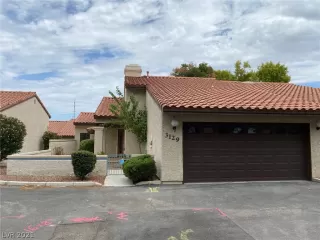 Photo #1: 2328417 Listing