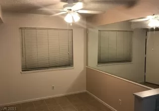 Photo #2: 2328486 Listing 