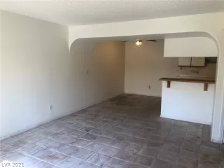 Photo #1: 2328515 Listing