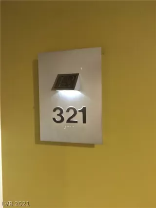 Photo #2: 2328590 Listing 