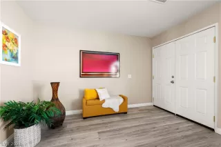 Photo #4: 2328641 Listing 