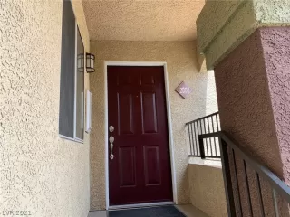 Photo #5: 2328653 Listing 