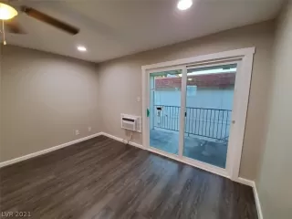 Photo #1: 2328718 Listing