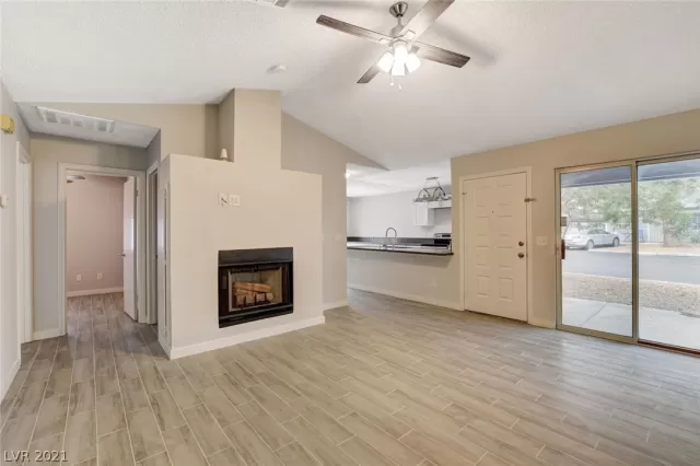 MLS: 2328787 Condo For Sale