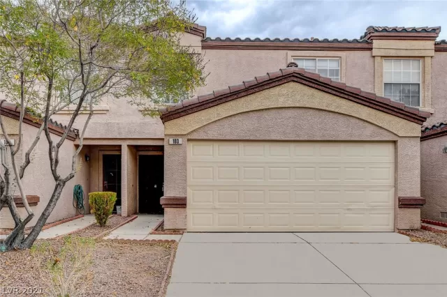 MLS: 2328823 Condo For Sale