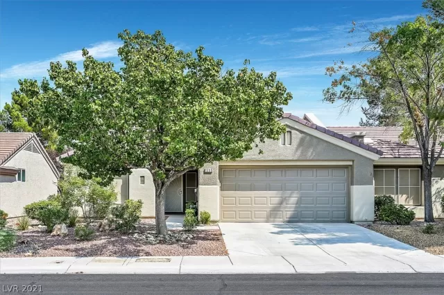 MLS: 2328842 Condo For Sale