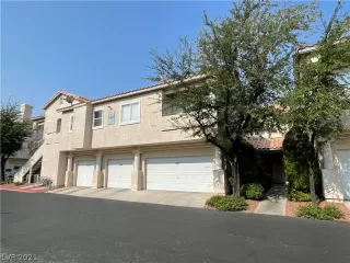 Photo #1: 2328856 Listing 