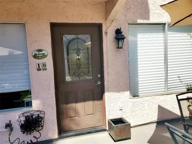 MLS: 2328876 Condo For Sale