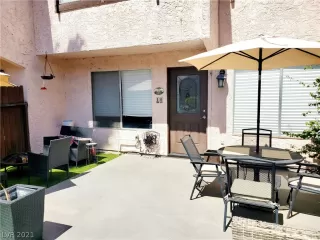 Photo #1: 2328876 Listing