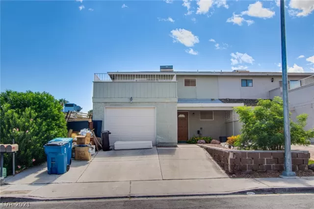 MLS: 2328966 Condo For Sale