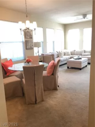 Photo #4: 2329027 Listing