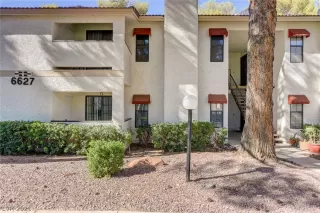 Photo #2: 2329044 Listing