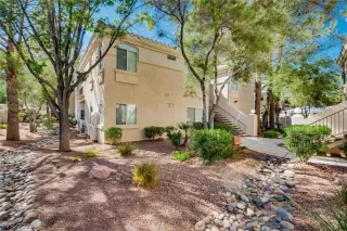 Photo #2: 2329099 Listing