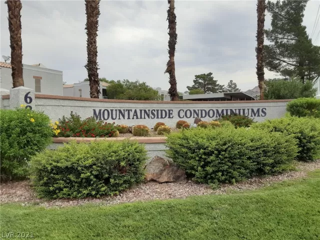 MLS: 2329111 Condo For Sale