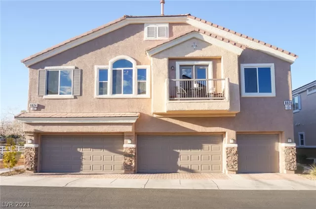 MLS: 2329113 Condo For Sale