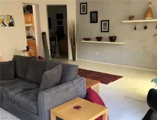 Photo #3: 2329154 Listing 