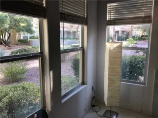 Photo #6: 2329154 Listing 